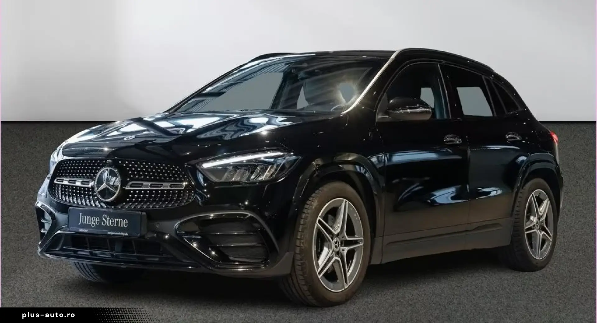 MERCEDES-BENZ GLA 200 AMG