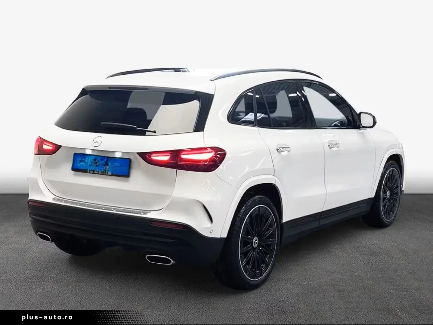 MERCEDES-BENZ GLA 180 AMG Line
