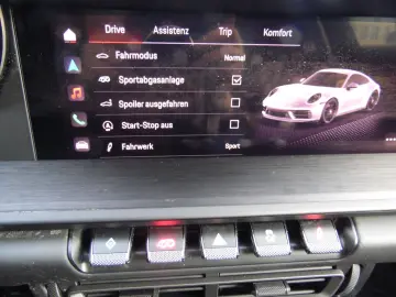 PORSCHE 911 (992) Carrera 4 GTS PDK