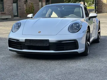 PORSCHE 992 911 Carrera 4S SPORTABGAS 21 EXCLUSIV LED SS