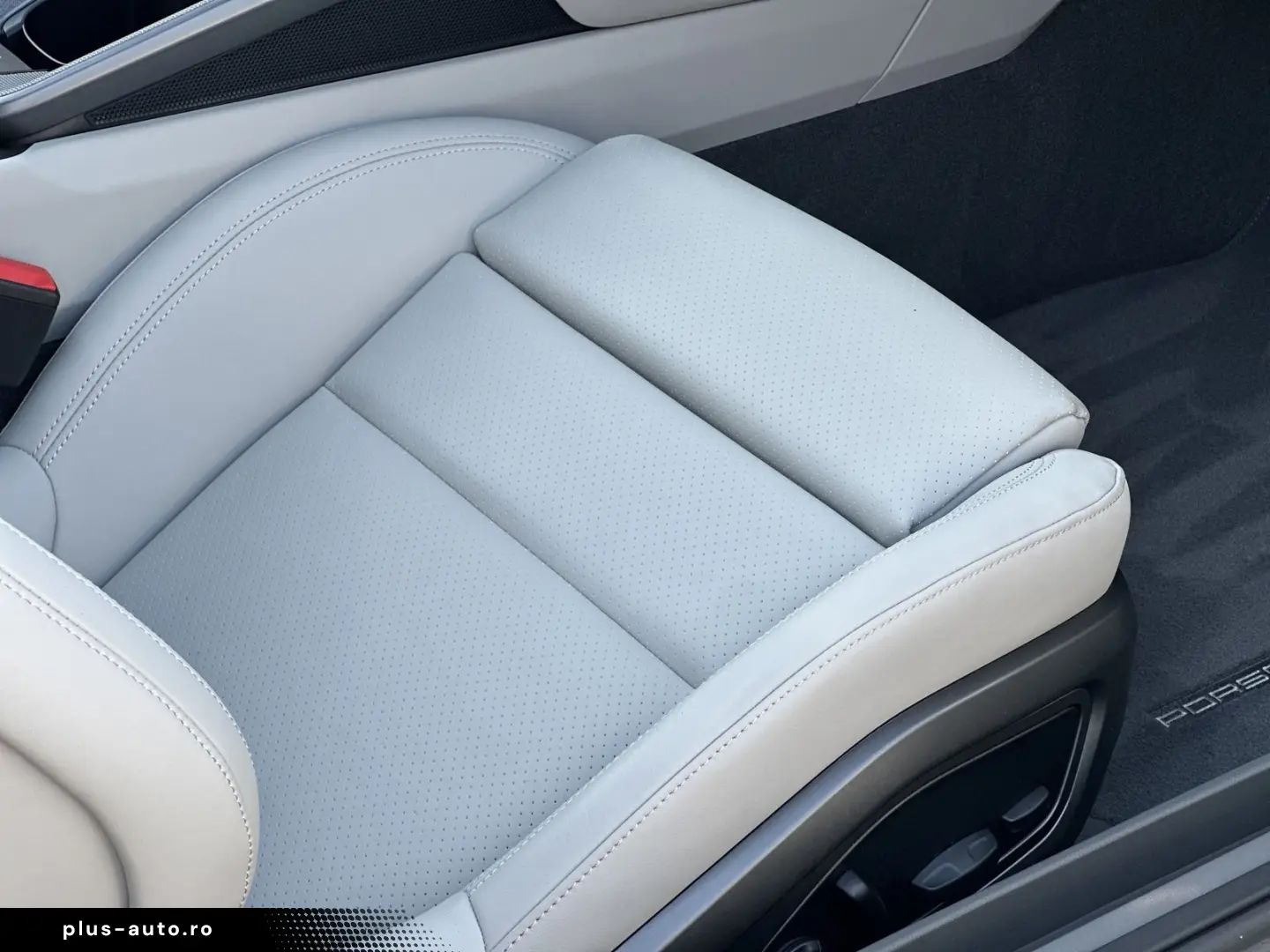 PORSCHE 992 911 Carrera 4S SPORTABGAS 21 EXCLUSIV LED SS