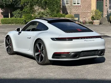 PORSCHE 992 911 Carrera 4S SPORTABGAS 21 EXCLUSIV LED SS
