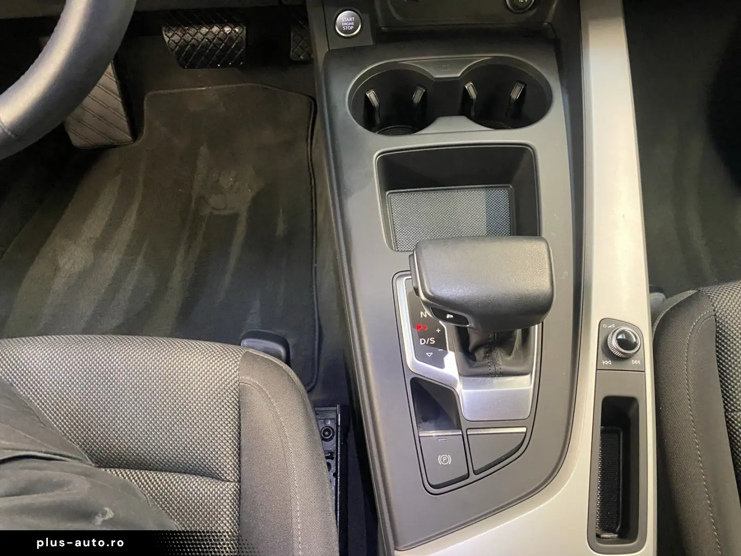 AUDI A4 30 2.0 TDI Limousine advanced AUT Kam. Navi