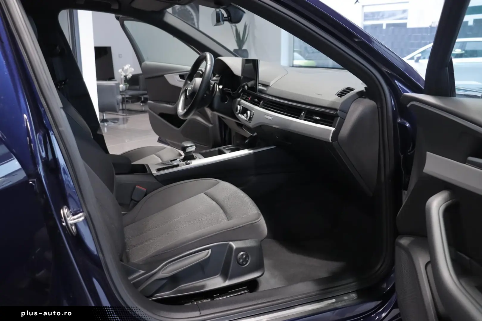 AUDI A4 Lim. 2.0 TDI quattro advanced  VIRTUAL CAM