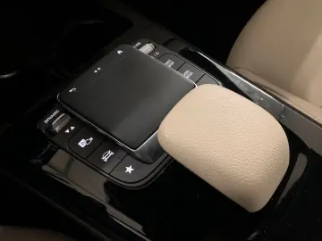 MERCEDES-BENZ CLA 250e Beige Leather Bliss Camera AmbientL