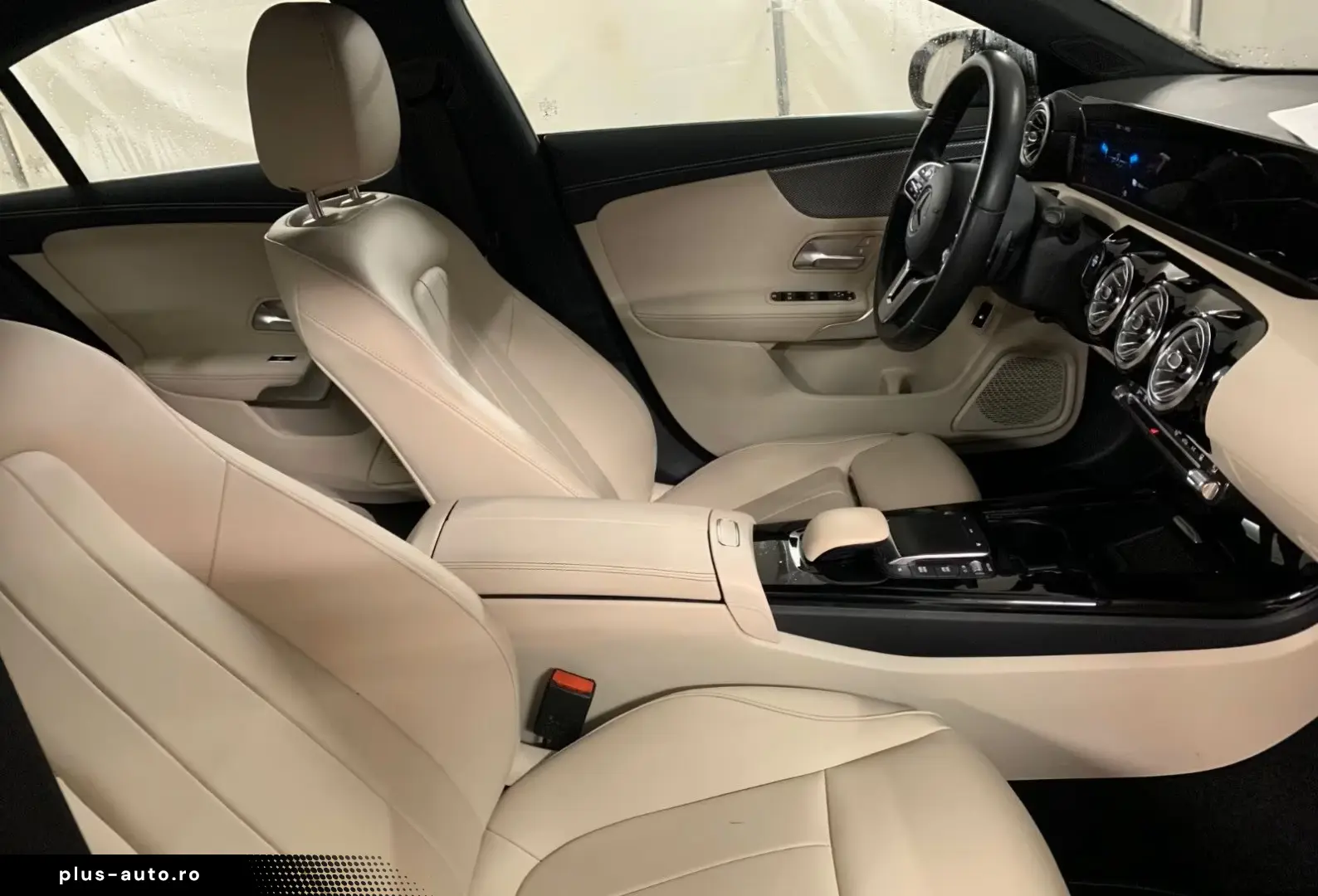 MERCEDES-BENZ CLA 250e Beige Leather Bliss Camera AmbientL