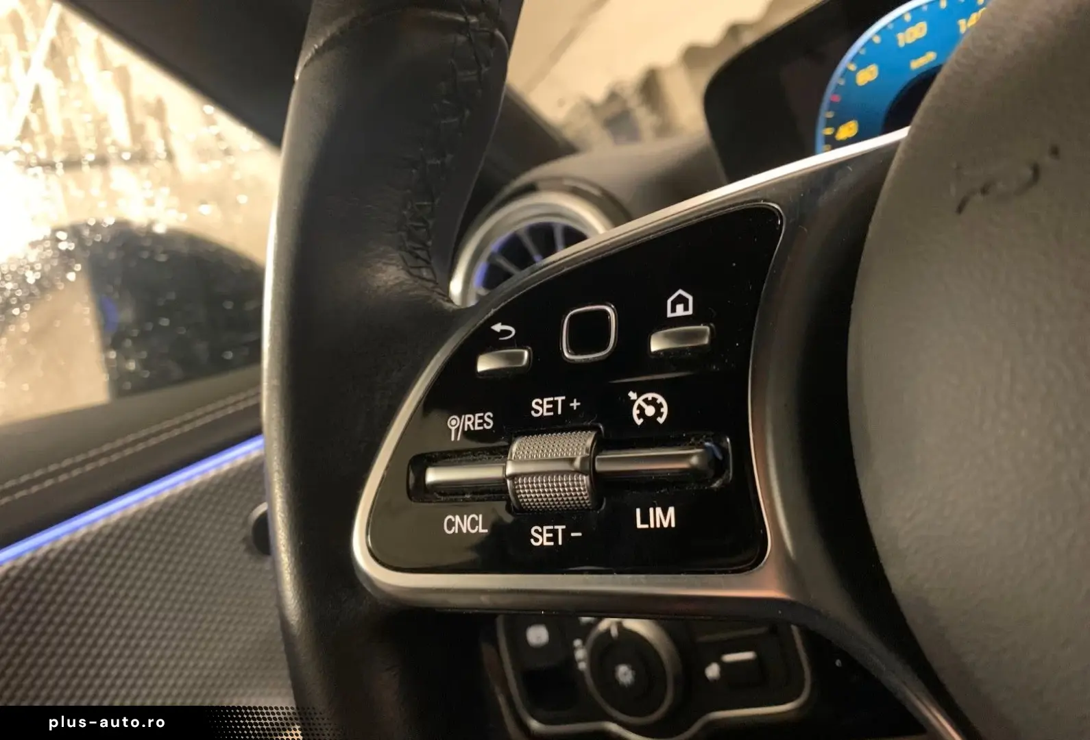 MERCEDES-BENZ CLA 250e Beige Leather Bliss Camera AmbientL