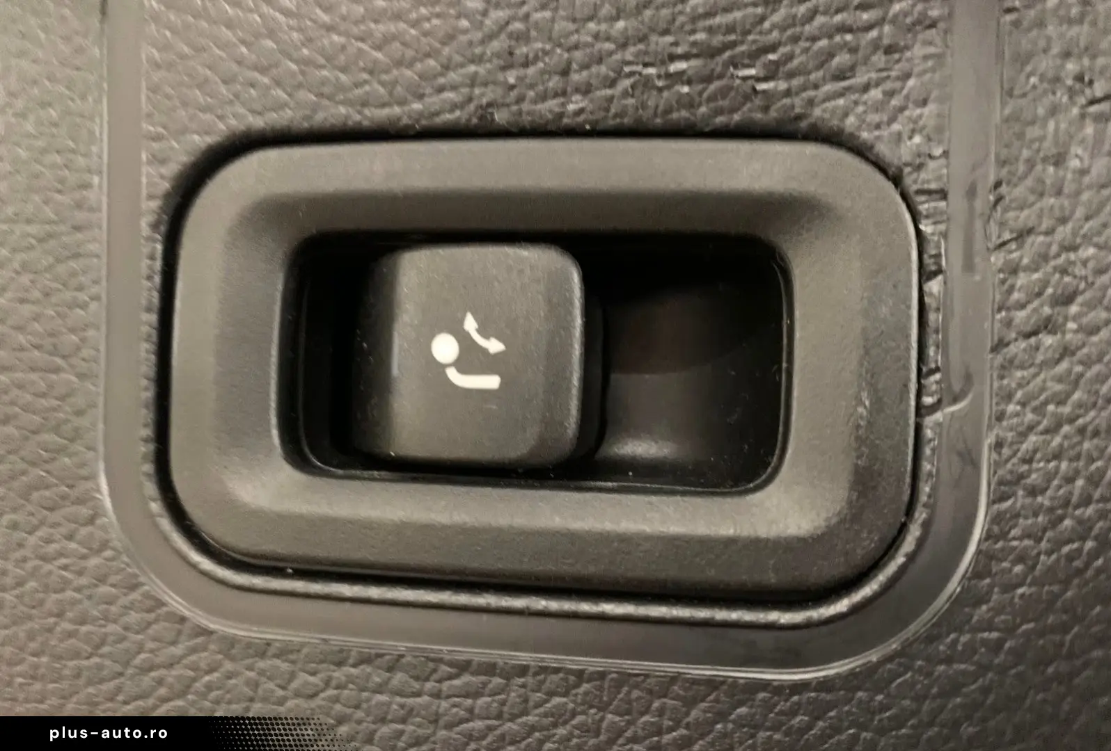 MERCEDES-BENZ CLA 250e Beige Leather Bliss Camera AmbientL