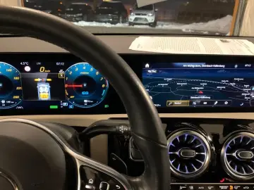 MERCEDES-BENZ CLA 250e Beige Leather Bliss Camera AmbientL