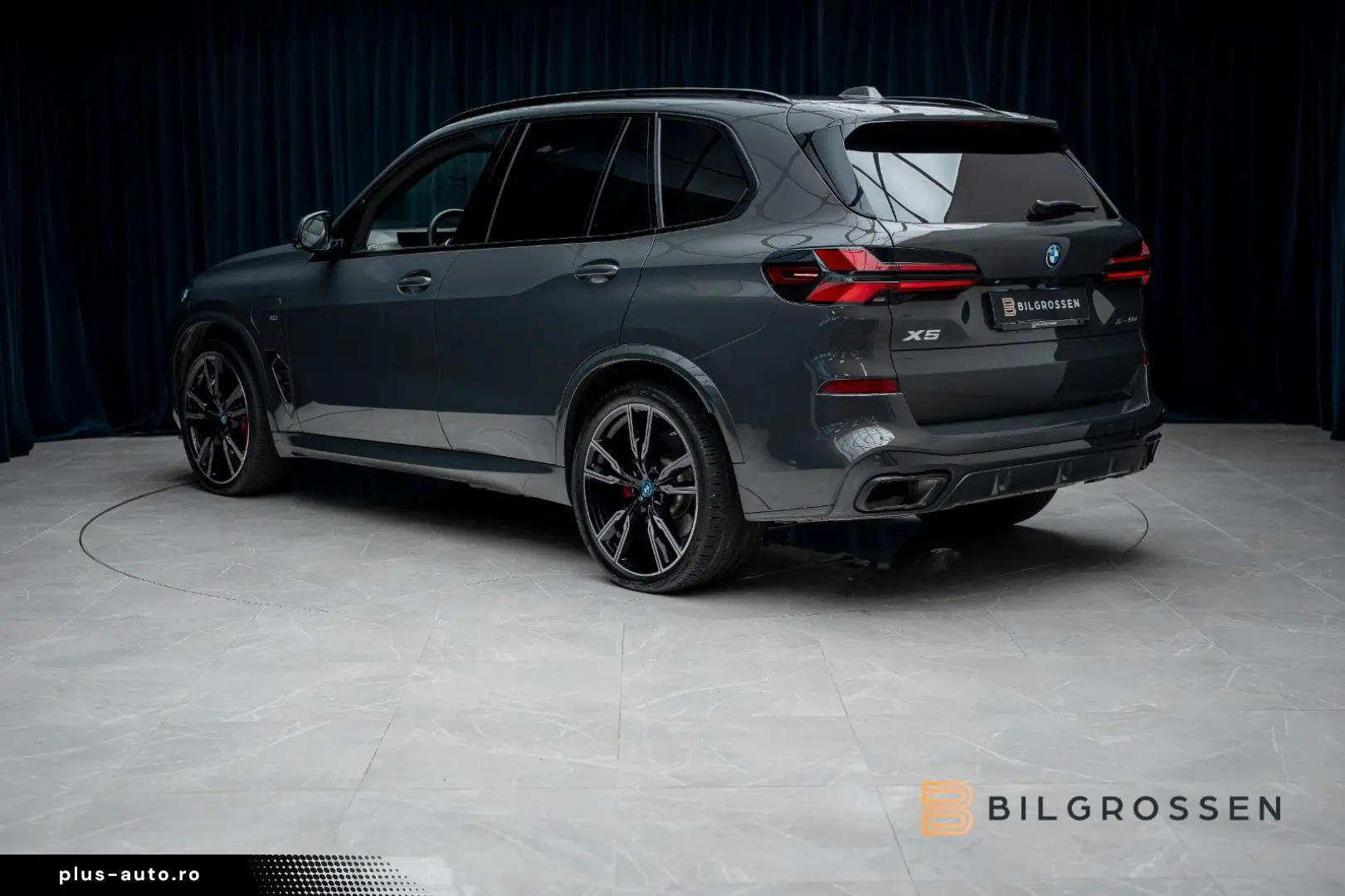 BMW X5 xDrive50e Exclusive B&W Merino Carbon Massage