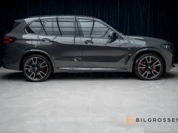 BMW X5 xDrive50e Exclusive B&W Merino Carbon Massage