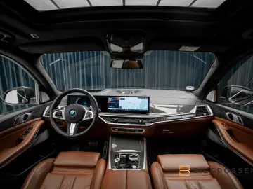 BMW X5 xDrive50e Exclusive B&W Merino Carbon Massage