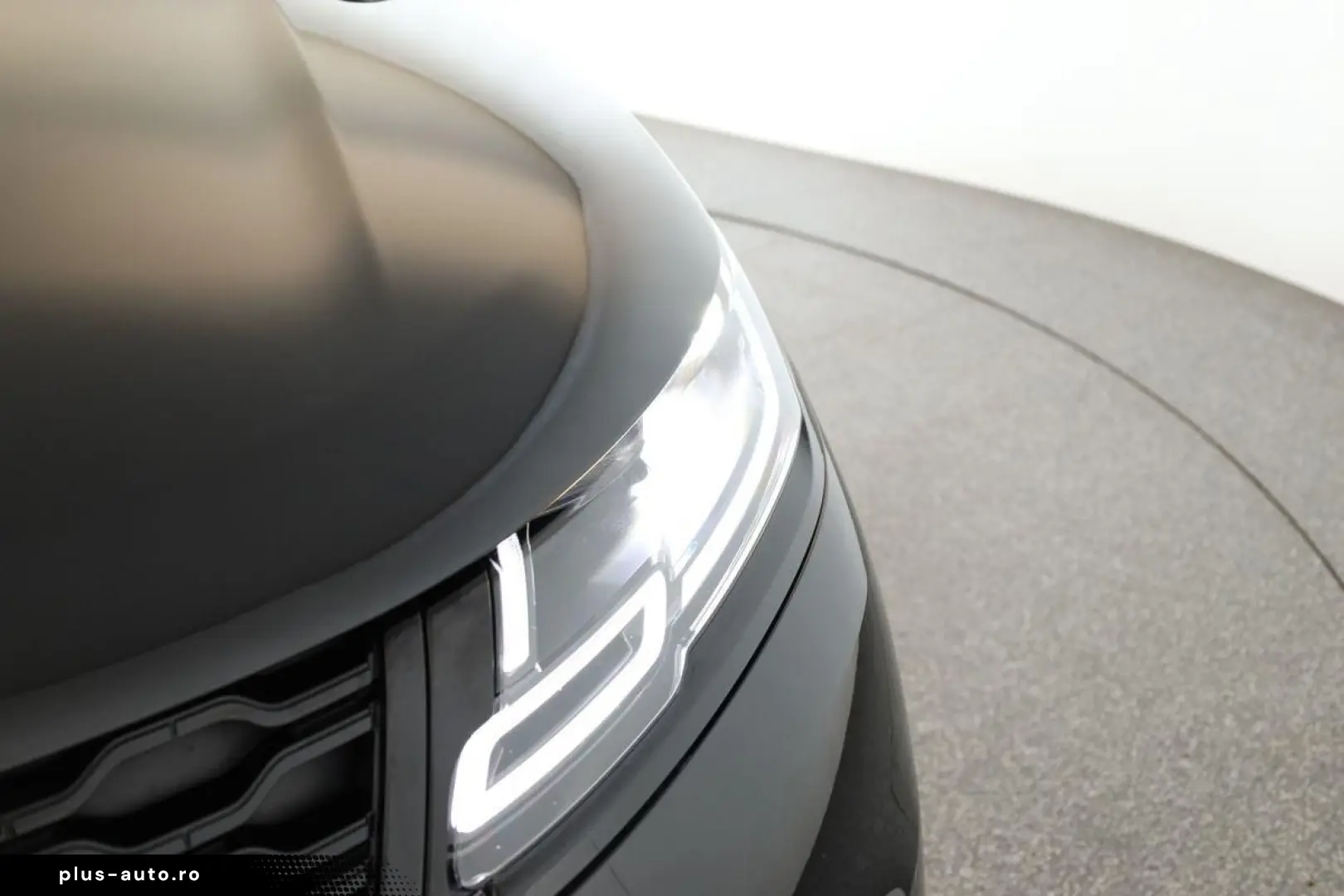 LAND ROVER Range Rover Velar P250 AWD R-Dynamic SE BLACK 22