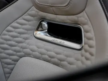 JAGUAR F-Type F-TYPE Cabriolet R75 AWD