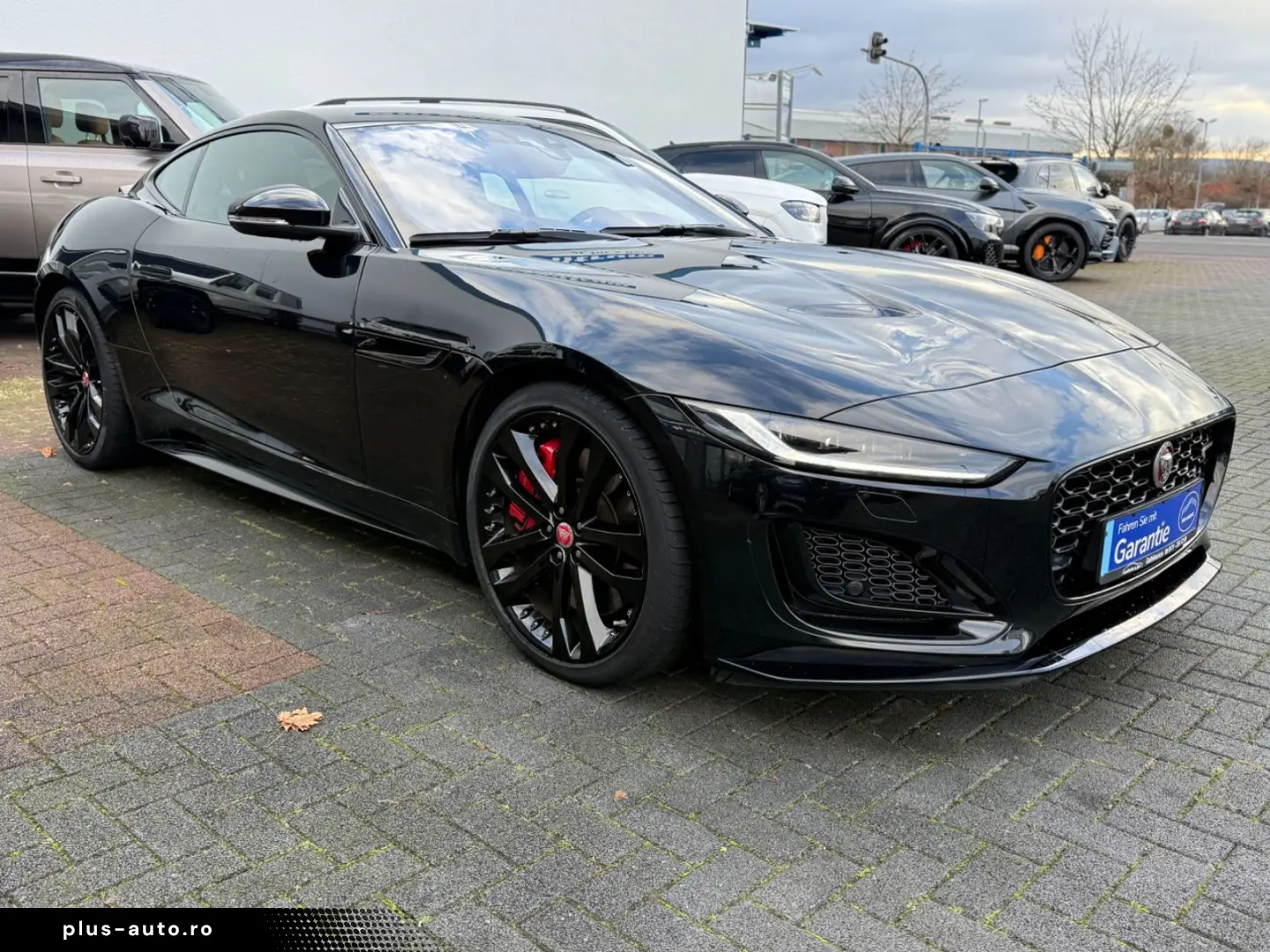 JAGUAR F-TYPE P450 R-Dynamic Black AWD  2. Hand  Pano