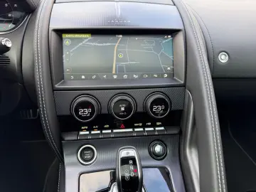 JAGUAR F-TYPE P450 R-Dynamic Black AWD  2. Hand  Pano