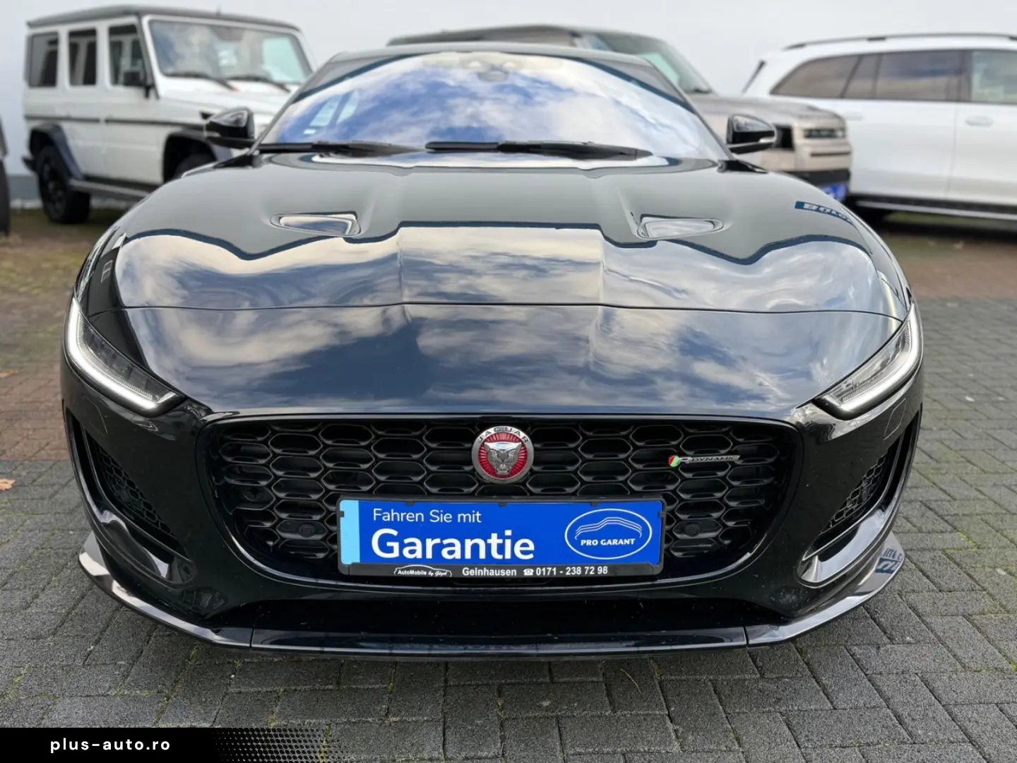 JAGUAR F-TYPE P450 R-Dynamic Black AWD  2. Hand  Pano