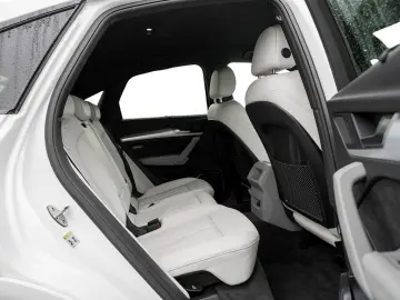 AUDI Q5 Sportback 40 TDI quattro S line AHK STHZG 360