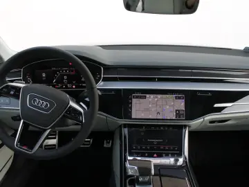 AUDI S8 4.0 TFSI Quattro MATRIX.B&O.MASSAGE.SOFTCL.