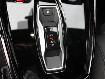 AUDI S8 4.0 TFSI Quattro MATRIX.B&O.MASSAGE.SOFTCL.