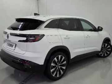 RENAULT AUSTRAL techno mild hybrid 160 auto