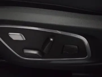 RENAULT AUSTRAL techno mild hybrid 160 auto