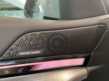 BMW 520 i M-Sport PRO Sommer19'' AHK ICONIC H K DA