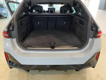 BMW 520 i M-Sport PRO Sommer19'' AHK ICONIC H K DA