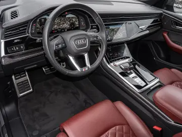 AUDI SQ8 SUV TFSI tiptronic competition plus Pano B&O