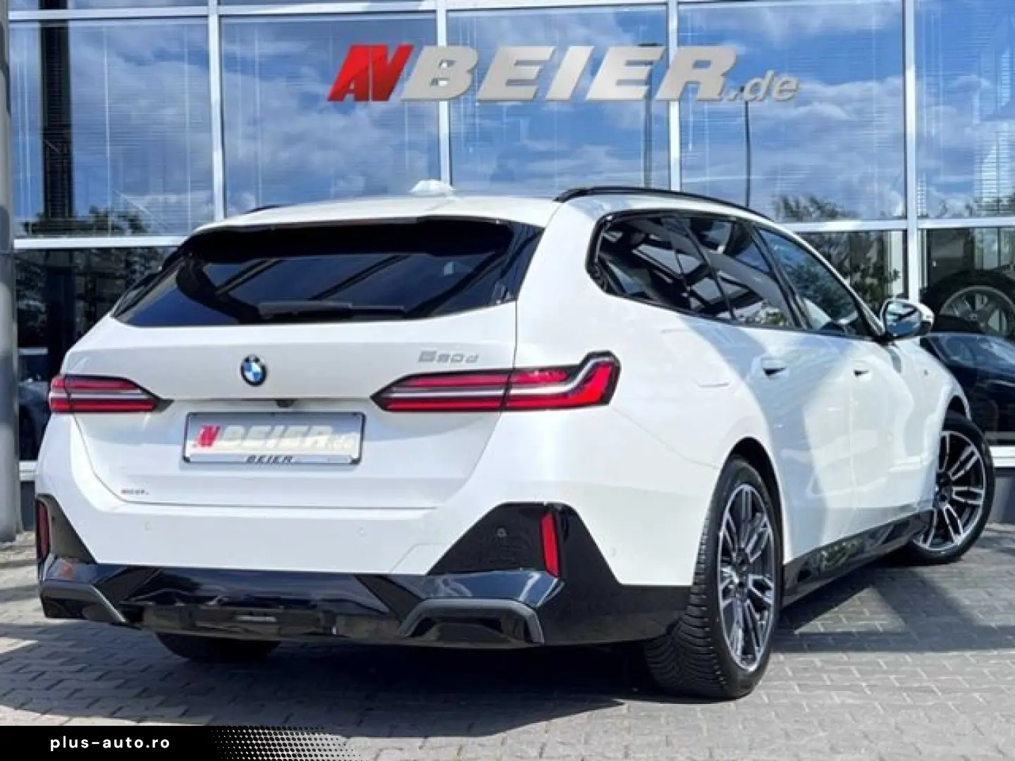 BMW 520 d M Sport Panorama Standh.AHK Sitzlüf.Leder
