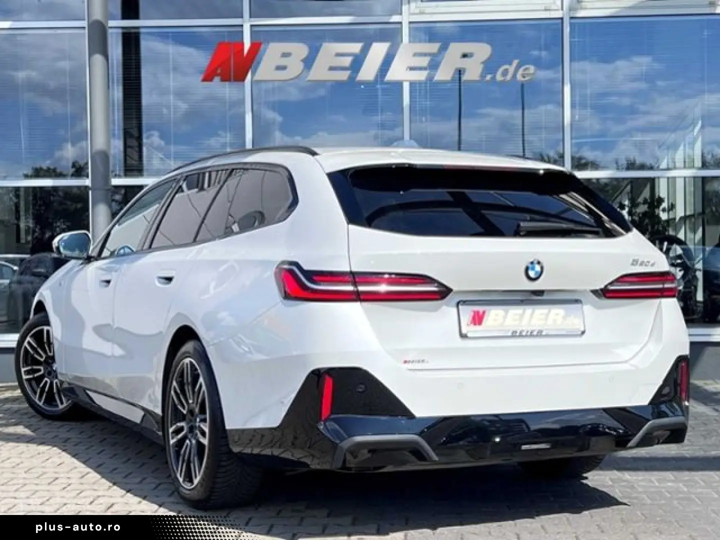 BMW 520 d M Sport Panorama Standh.AHK Sitzlüf.Leder