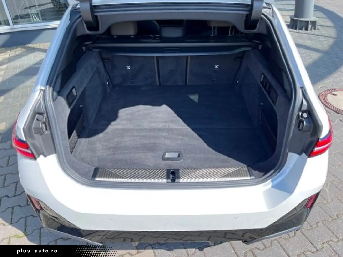 BMW 520 d M Sport Panorama Standh.AHK Sitzlüf.Leder