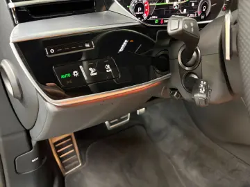 AUDI S8 TFSI quattro AHK HUD Leder Pano ACC  360 Stan