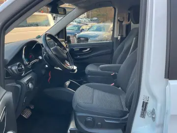 MERCEDES-BENZ V 300 d AMG