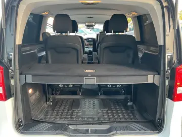 MERCEDES-BENZ V 300 d AMG