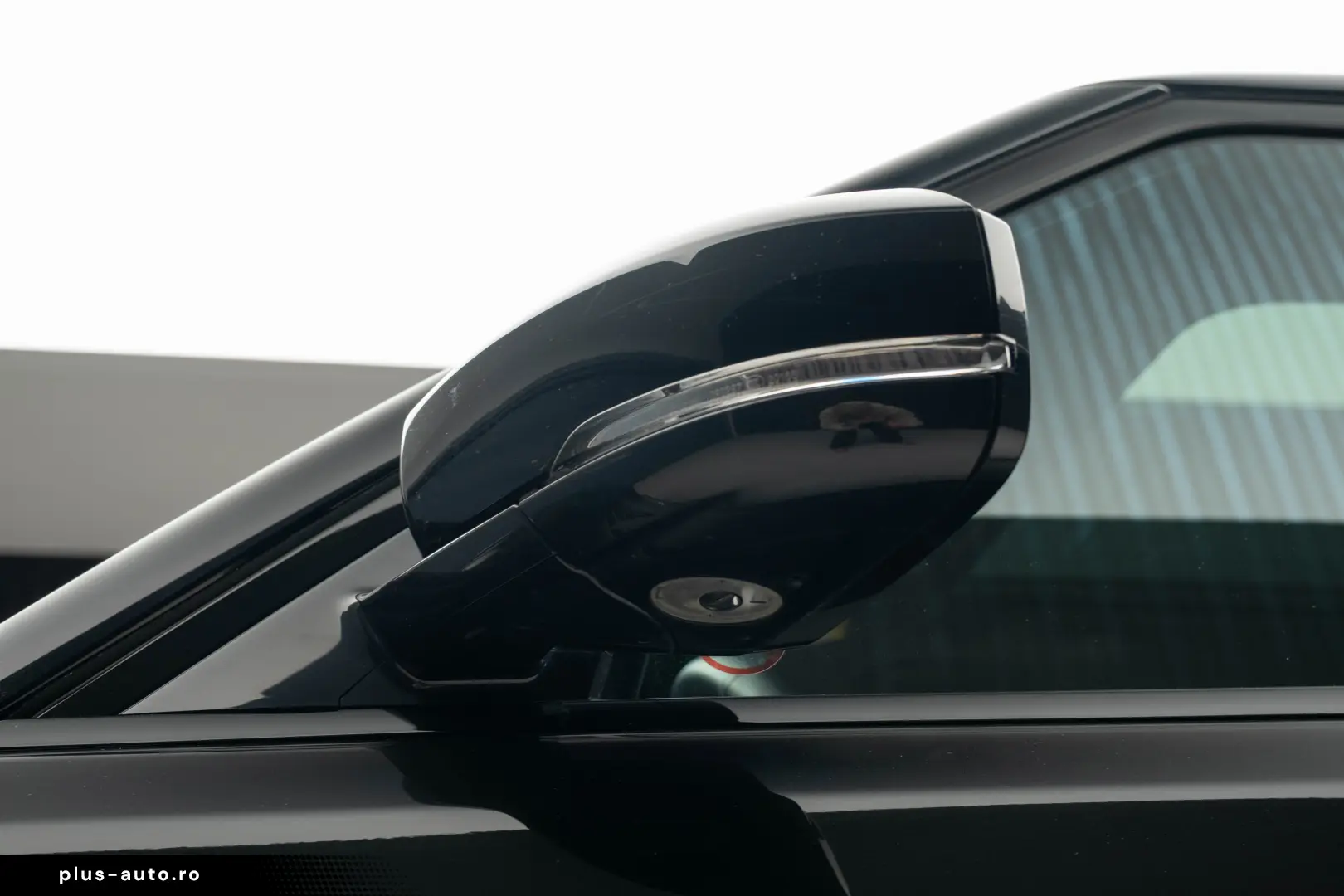 Range Rover Sport 3.0D 300 MHEV HSE Dynamic Pano Laser