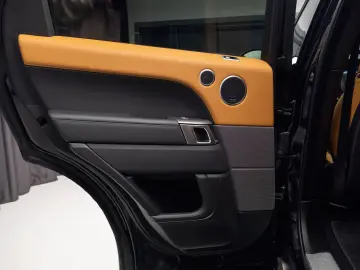 Range Rover Sport 3.0D 300 MHEV HSE Dynamic Pano Laser