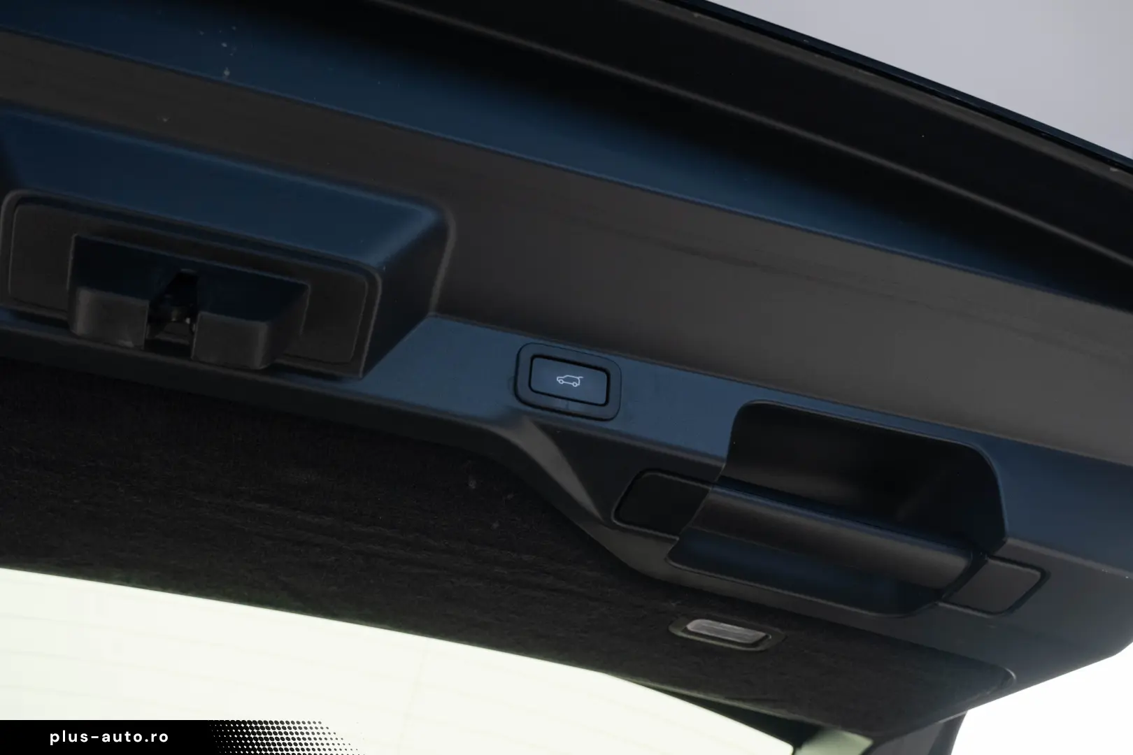 Range Rover Sport 3.0D 300 MHEV HSE Dynamic Pano Laser