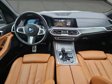 BMW X5 45e xDrive M-SPORT HYBRID LASER PANO 20  AHK