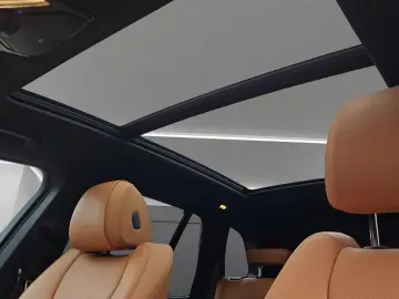 BMW X5 45e xDrive M-SPORT HYBRID LASER PANO 20  AHK