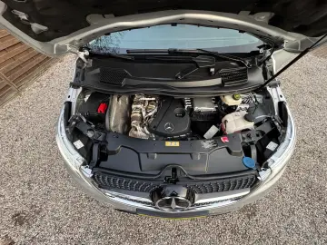 MERCEDES-BENZ V300 d EDITION AMG