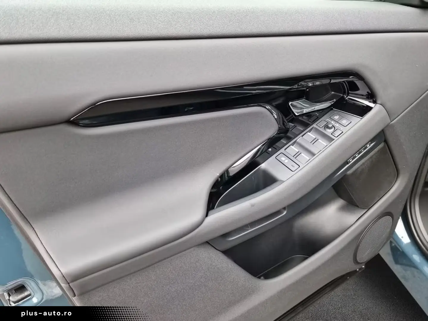 Land Rover Range Rover EvoqueD165 Dynamic SE