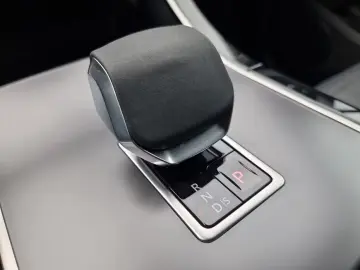 Land Rover Range Rover EvoqueD165 Dynamic SE