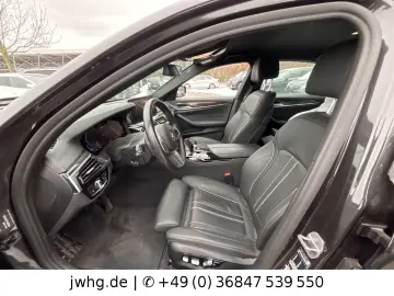 BMW 520 e Lim Luxury DrivingProf Laser 360  HeadUp