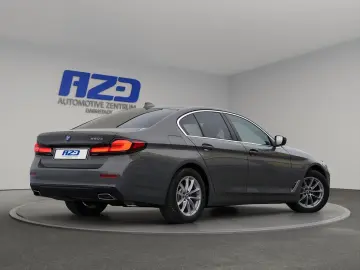 BMW 520 e LEDER GRA AHK LASER HIFI R.KAMERA LEDER
