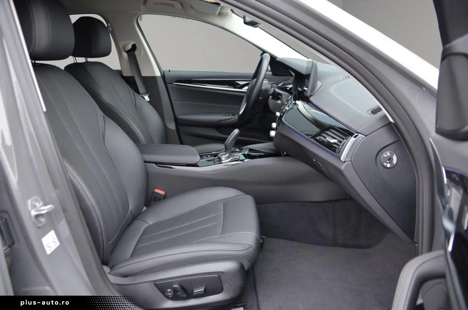 BMW 520 e LEDER GRA AHK LASER HIFI R.KAMERA LEDER