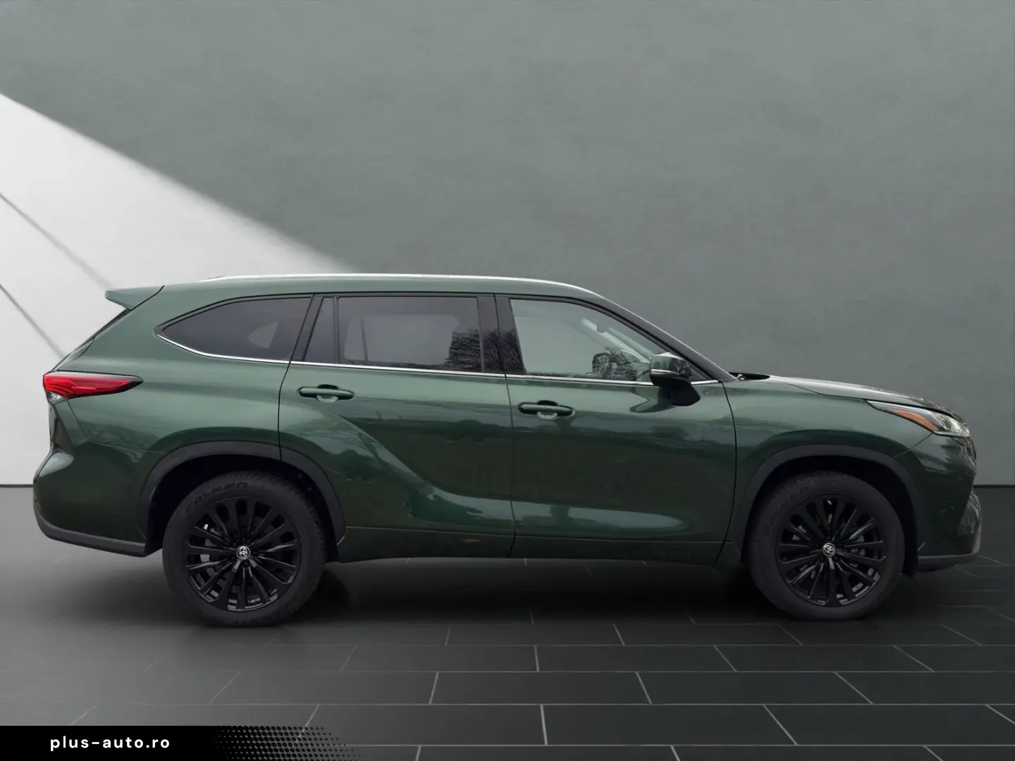 TOYOTA Highlander Hybrid Luxury 7 Locuri