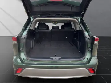 TOYOTA Highlander Hybrid Luxury 7 Locuri