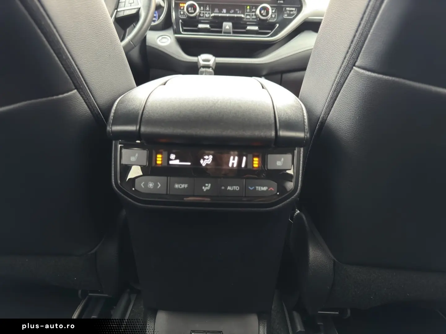 TOYOTA Highlander Hybrid Luxury 7 Locuri