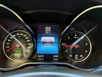 MERCEDES-BENZ V 300d